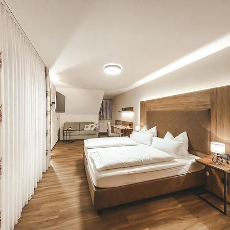 Hotel Badischer Hof 比伯拉赫 外观 照片