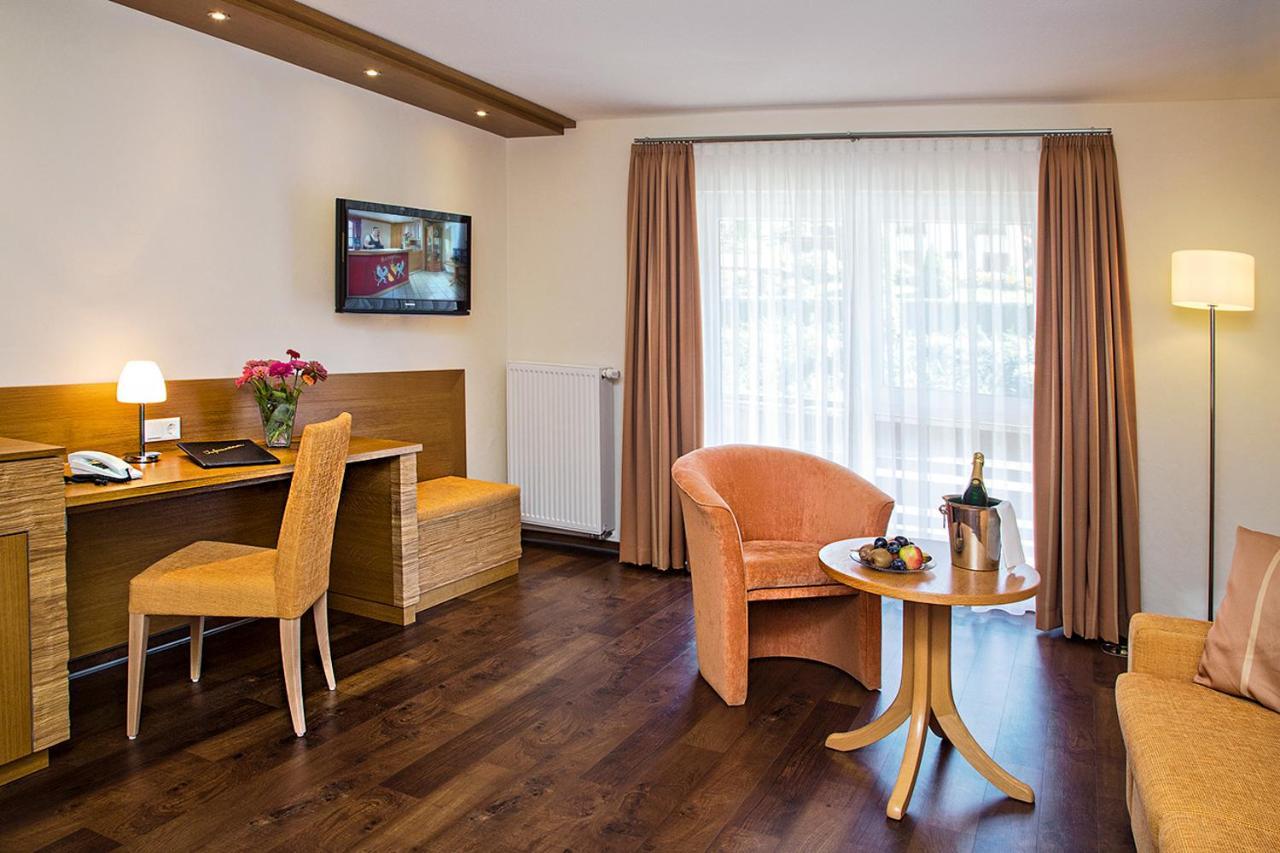 Hotel Badischer Hof 比伯拉赫 外观 照片