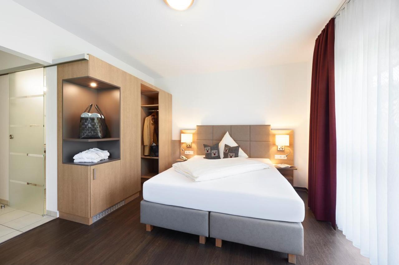 Hotel Badischer Hof 比伯拉赫 外观 照片