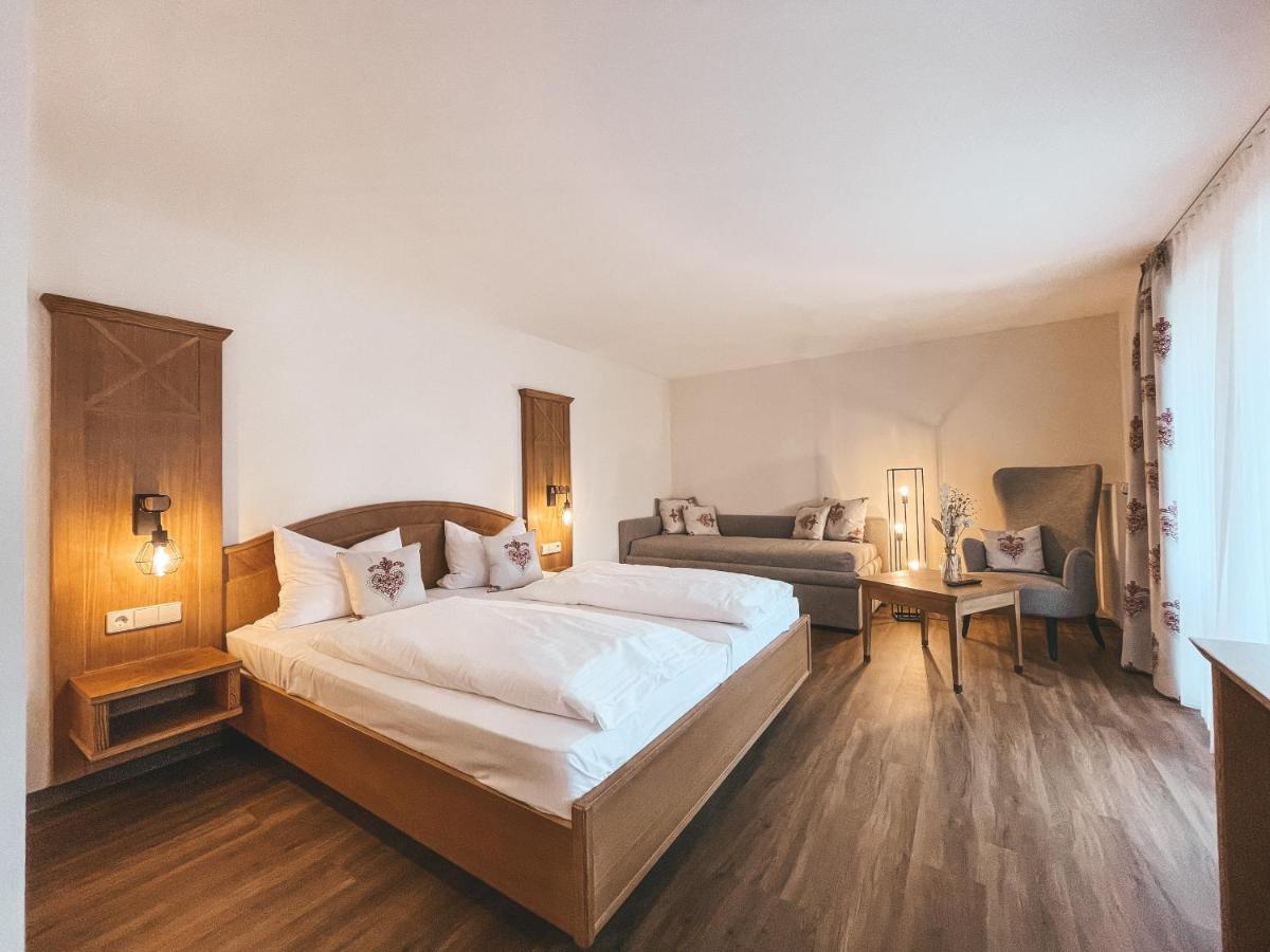 Hotel Badischer Hof 比伯拉赫 外观 照片
