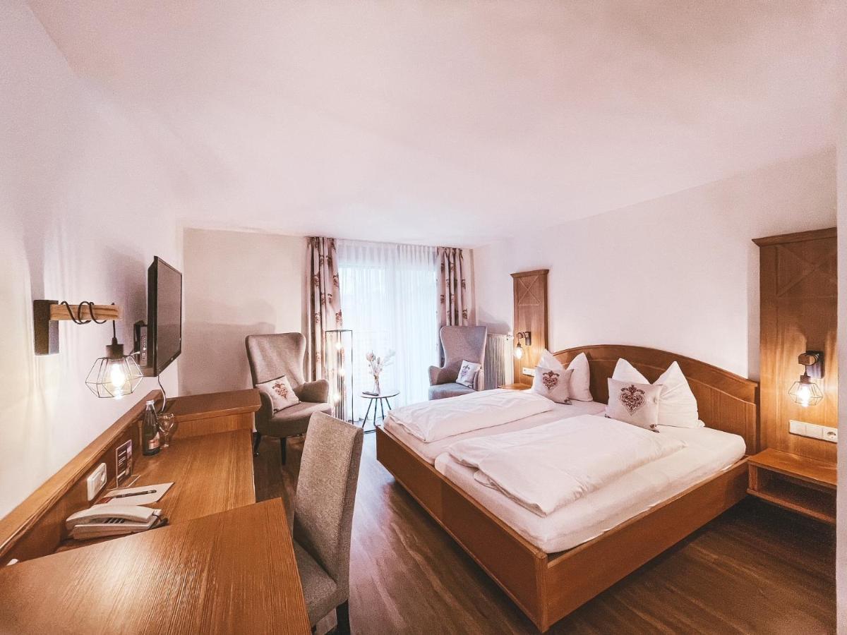Hotel Badischer Hof 比伯拉赫 外观 照片